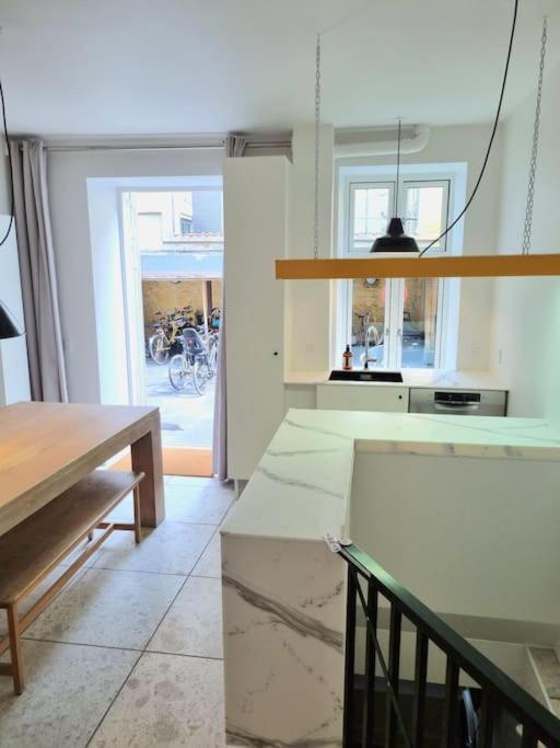 Leilighet Hotellos *